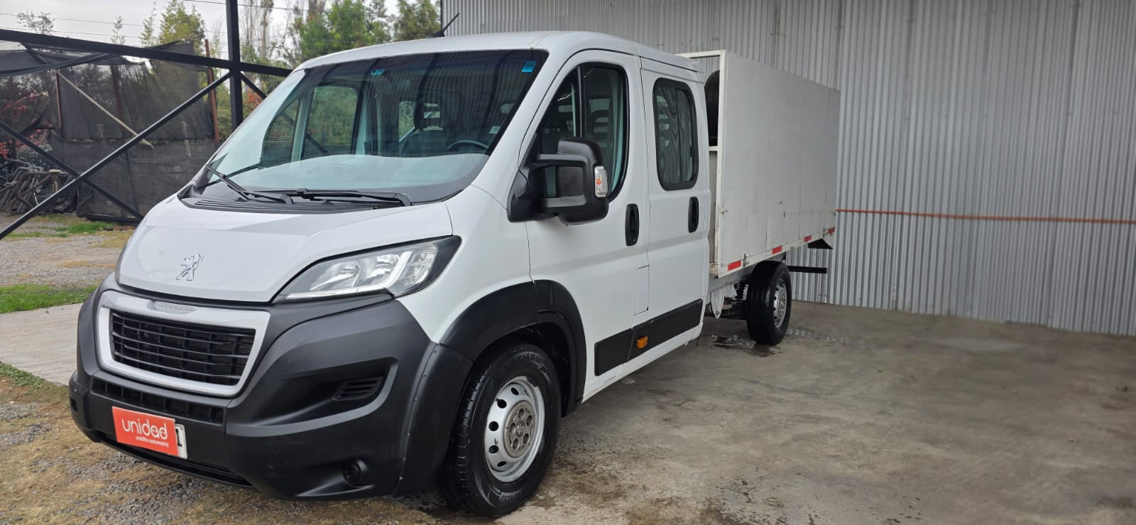 Peugeot Boxer Blue HDI